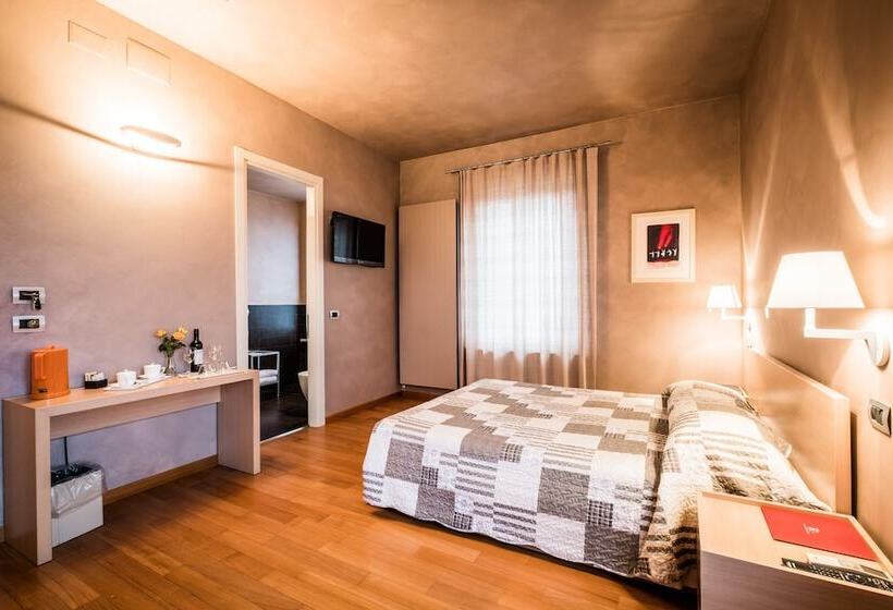 Отель Relais 23