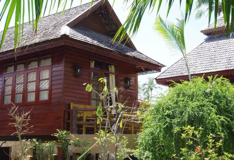 Отель Thai House Beach Resort