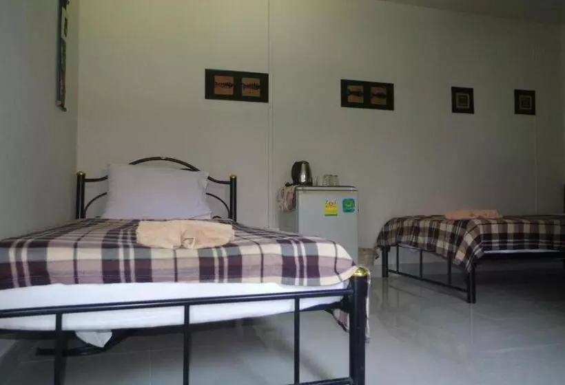 Отель Thai House Beach Resort