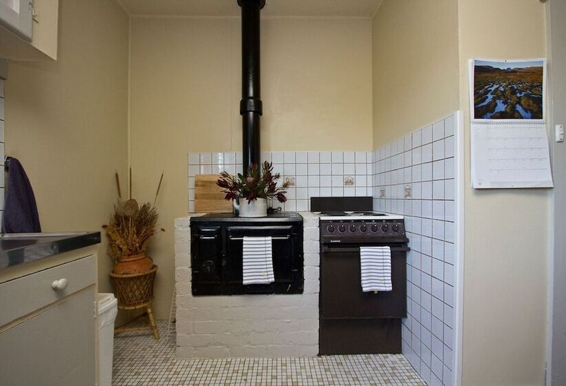 Lady Barron Holiday Home