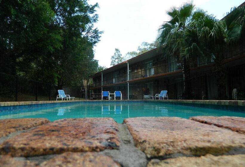 モーテル Coomera Motor Inn