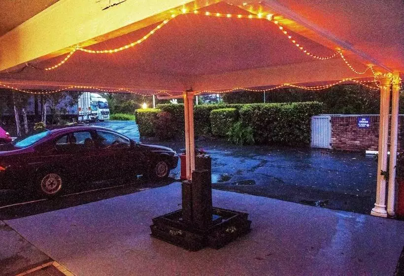 モーテル Coomera Motor Inn