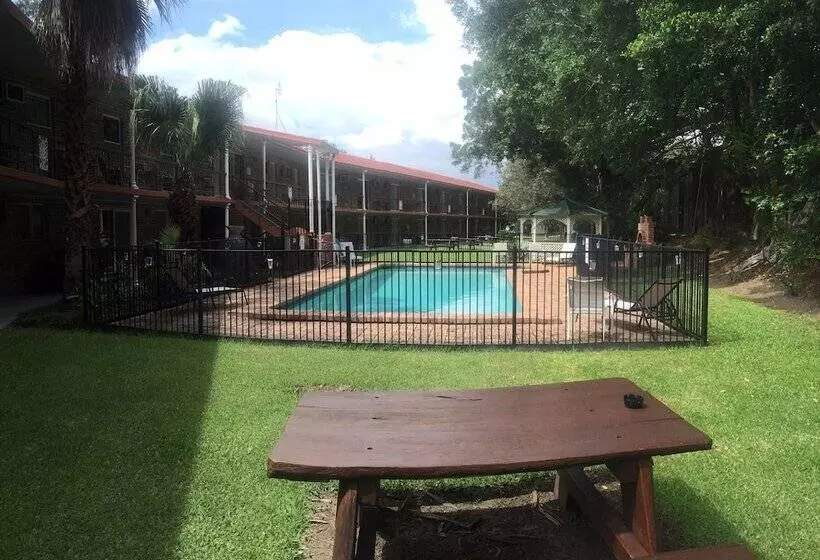 モーテル Coomera Motor Inn