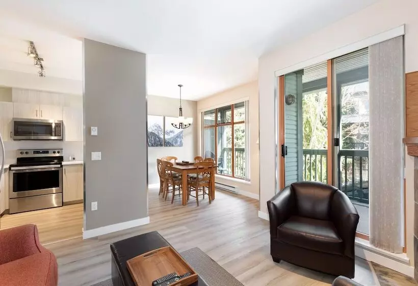 Northstar By Whiski Jack