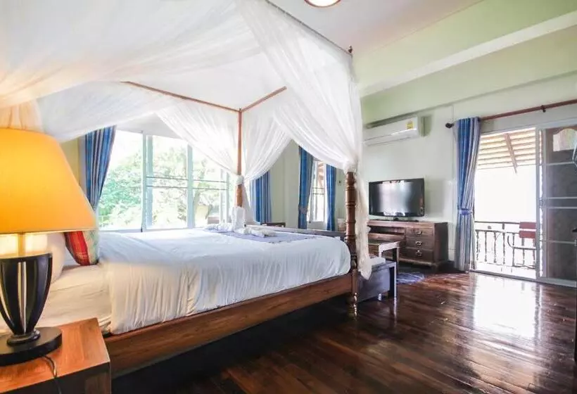 Пансион Changmoi House