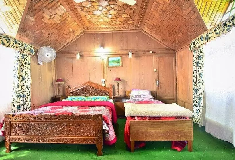 Majatalo Hb Zaindari Palace