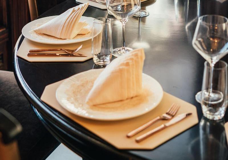 פנסיון Mansion On Sutter