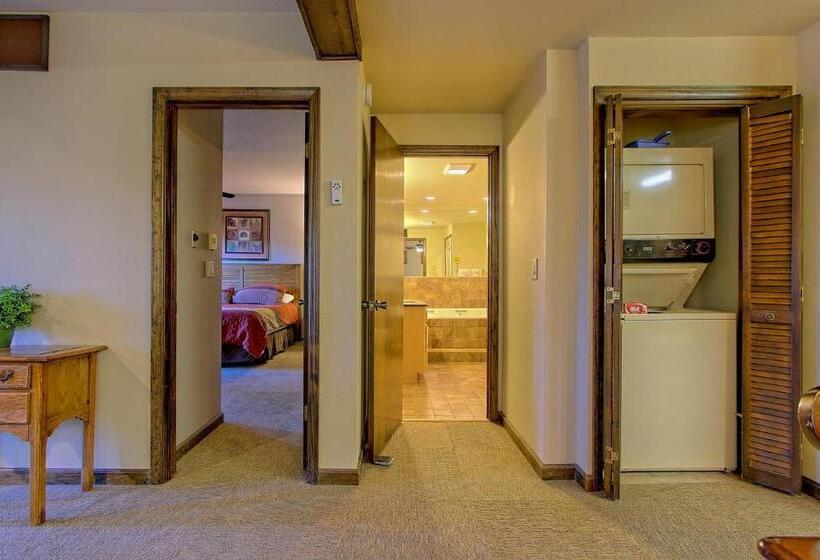 The Highlands At Sugar