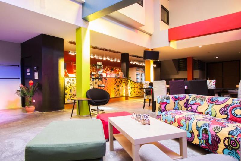 הוסטל Behind The Scene Hotel Club @ Samui