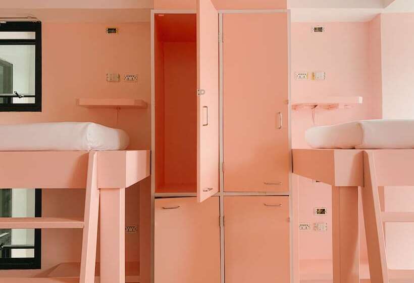 הוסטל Behind The Scene Hotel Club @ Samui