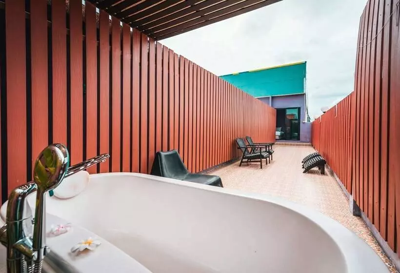 هاستل Behind The Scene Hotel Club @ Samui