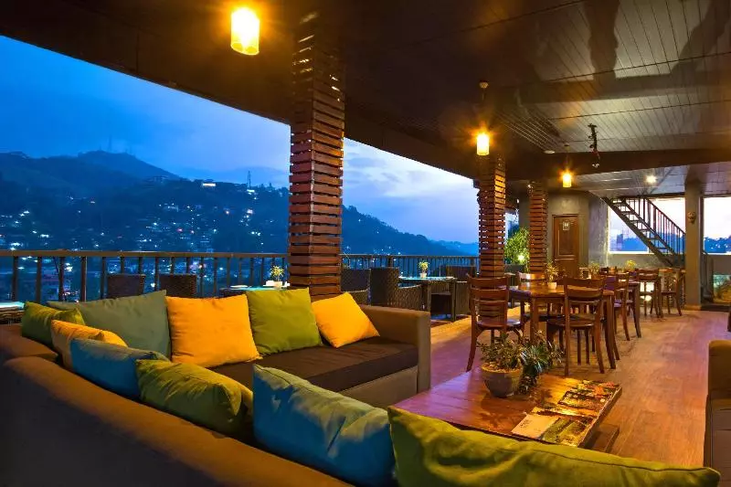 تختخواب و صبحانه Kandy City Stay