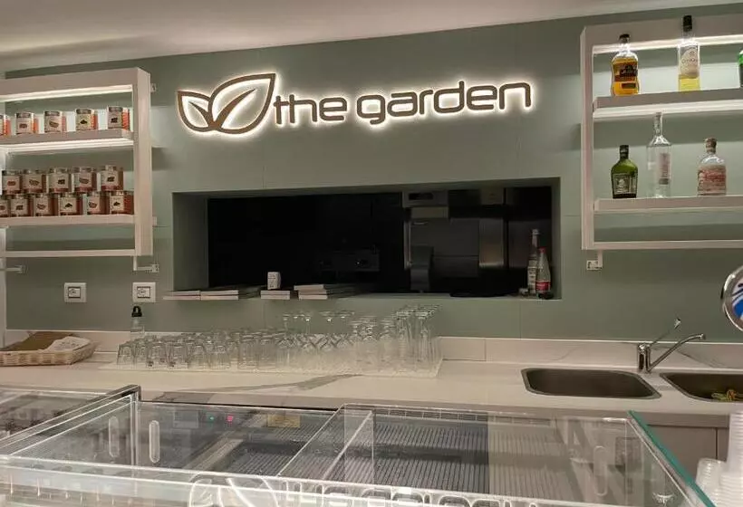 مبيت وإفطار The Garden