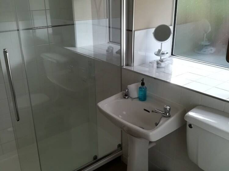 ベッドアンドブレックファースト Thurlestone House