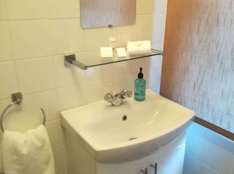 ベッドアンドブレックファースト Thurlestone House