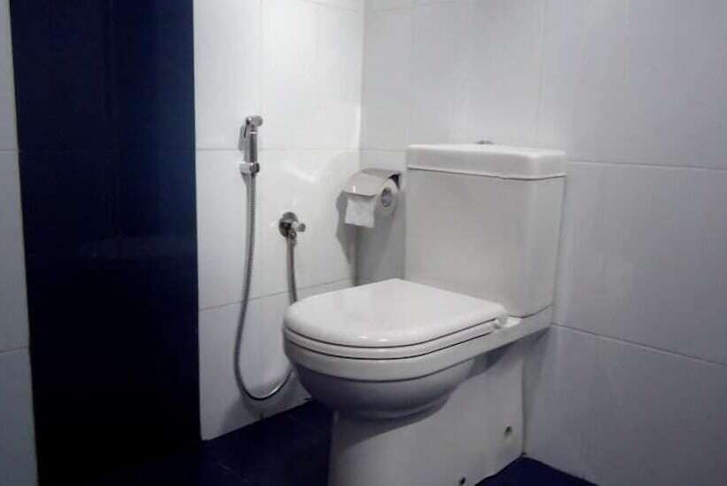 Bridge Hotel Negombo