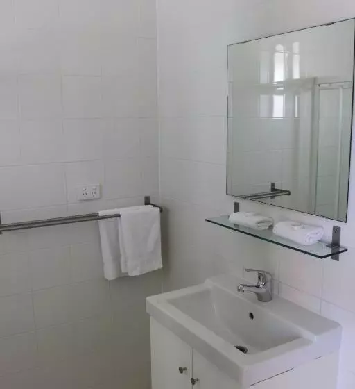 בית מלון כפרי The Anglers Inn