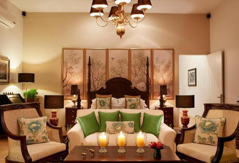 فندق Ekho Lake House