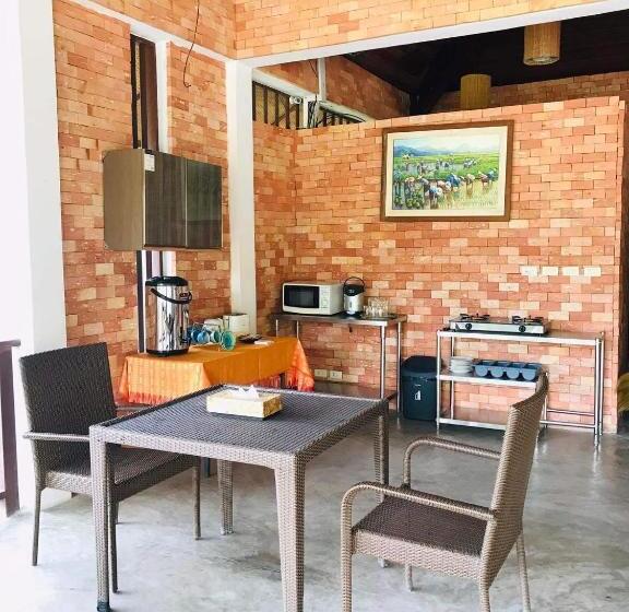 Отель Farmers Villa