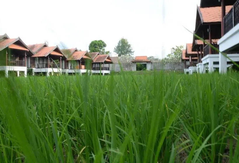 هتل Farmers Villa