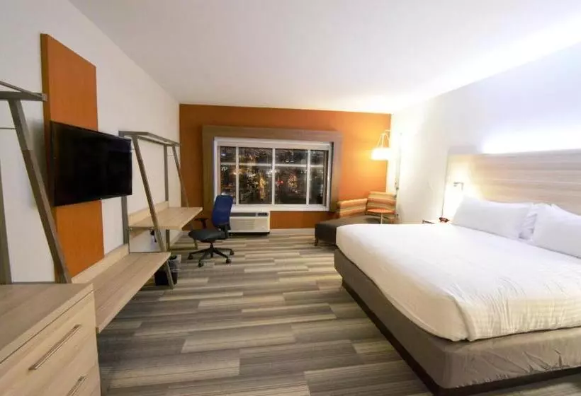 ホテル Holiday Inn Express & Suites Toledo West, An Ihg