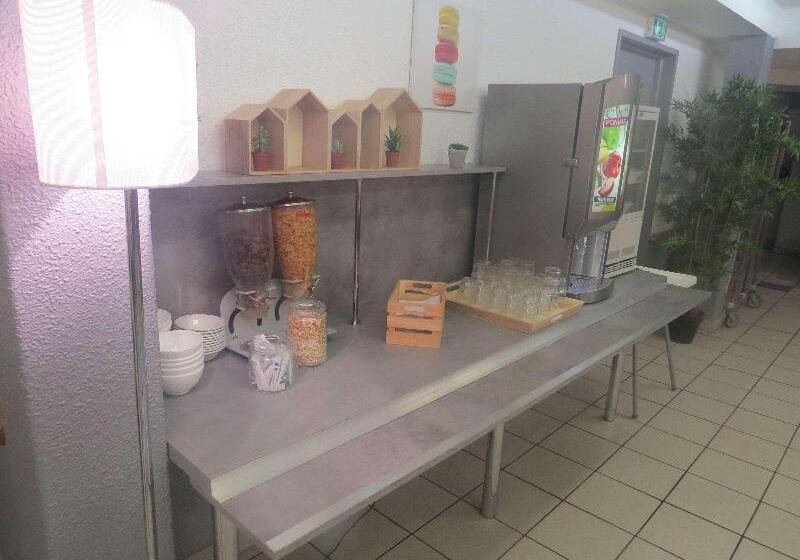 בית מלון כפרי Ibis Budget Le Mans Centre