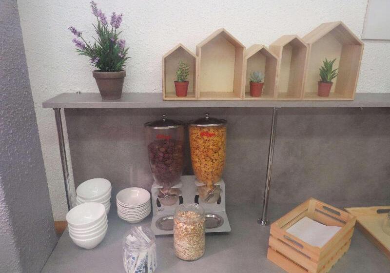 בית מלון כפרי Ibis Budget Le Mans Centre