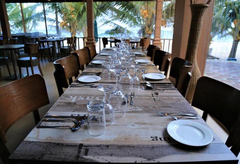 فندق Jkab Beach Resort