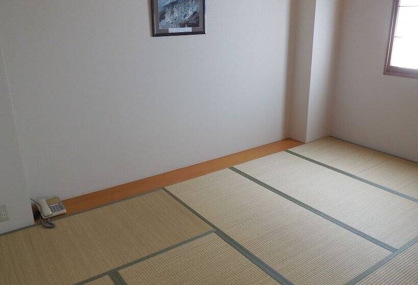 בית מלון כפרי Kuretake Inn Gotemba Inter Gold Cabin