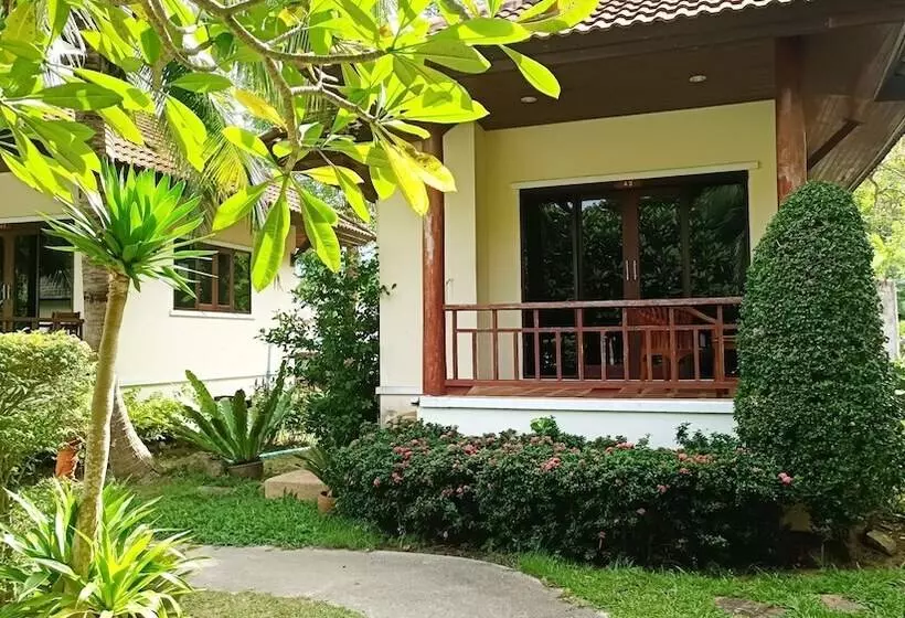 Отель La Mer Samui Resort