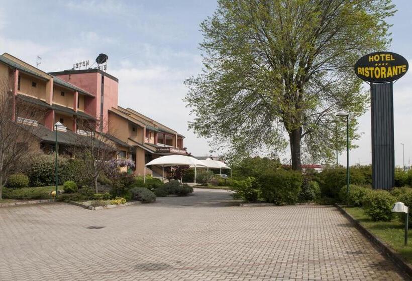 בית מלון כפרי Le Gronde