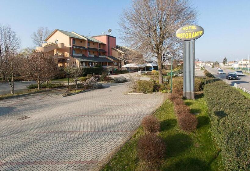 בית מלון כפרי Le Gronde