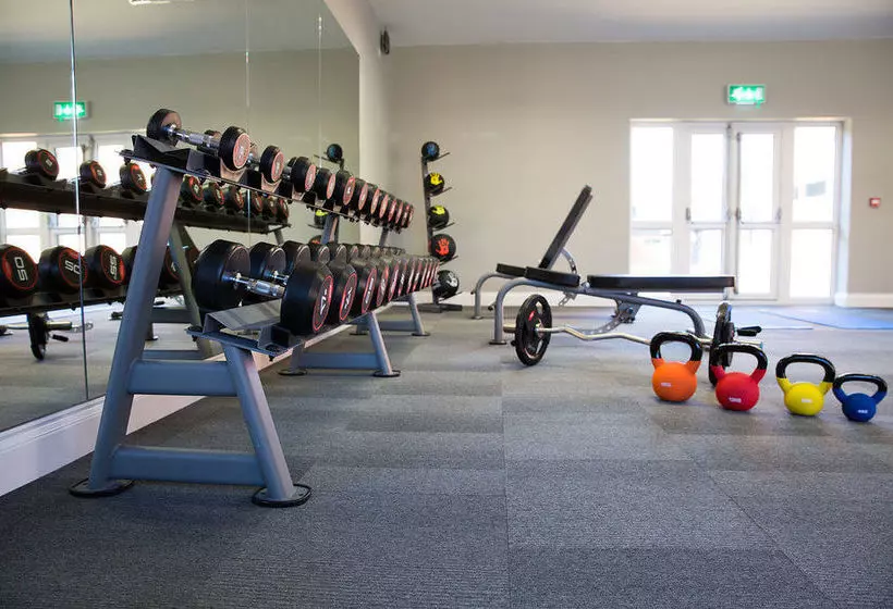 هتل Needham House