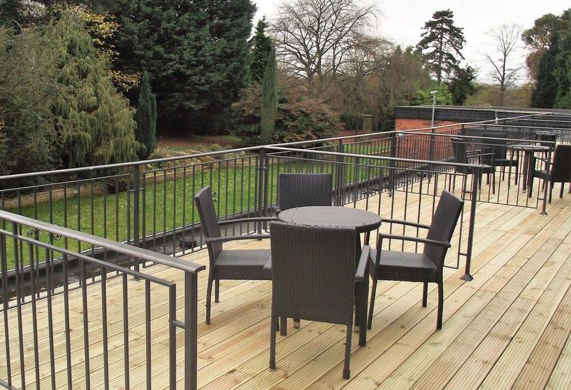 Отель Needham House