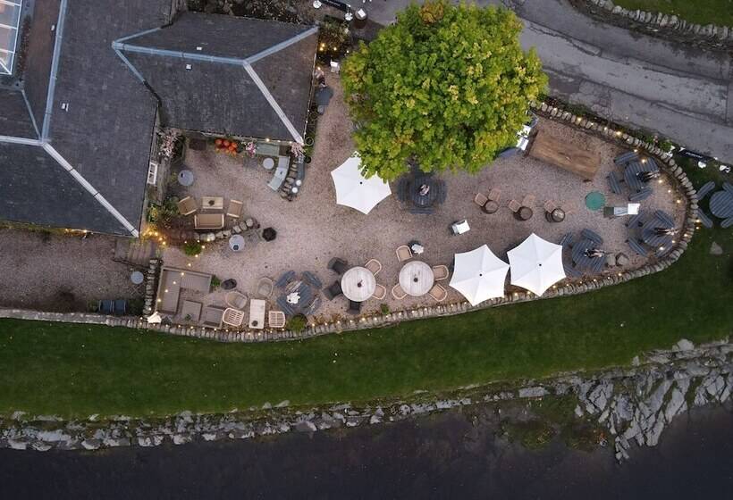 Hotel Port Na Craig Inn