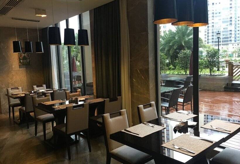 Hotel Ramada By Wyndham Huizhou South