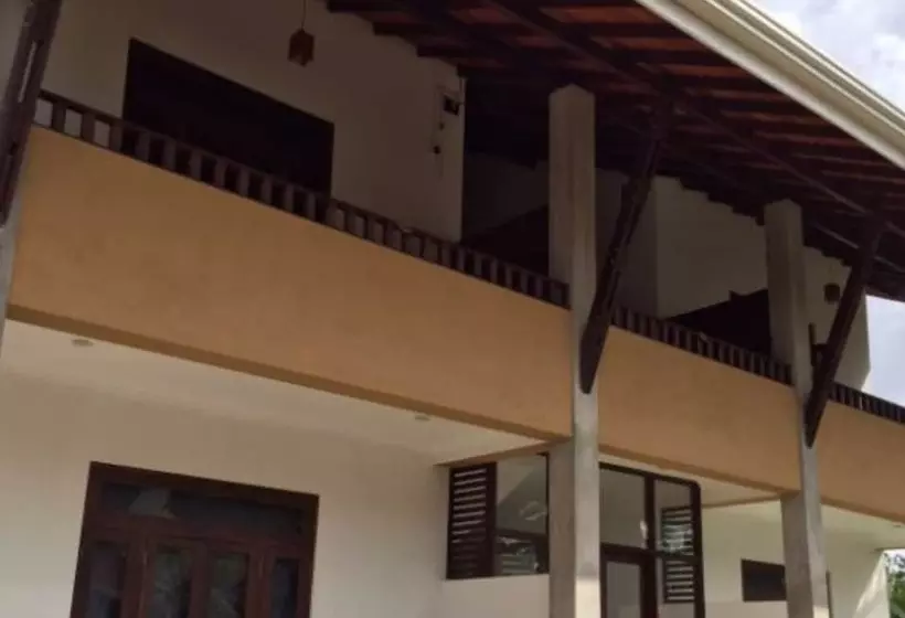 ホテル Sunrise Palace Negombo