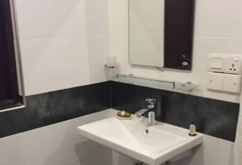 ホテル Sunrise Palace Negombo