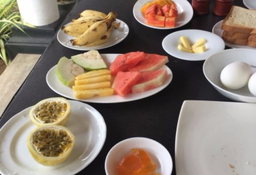 호텔 Sunrise Palace Negombo