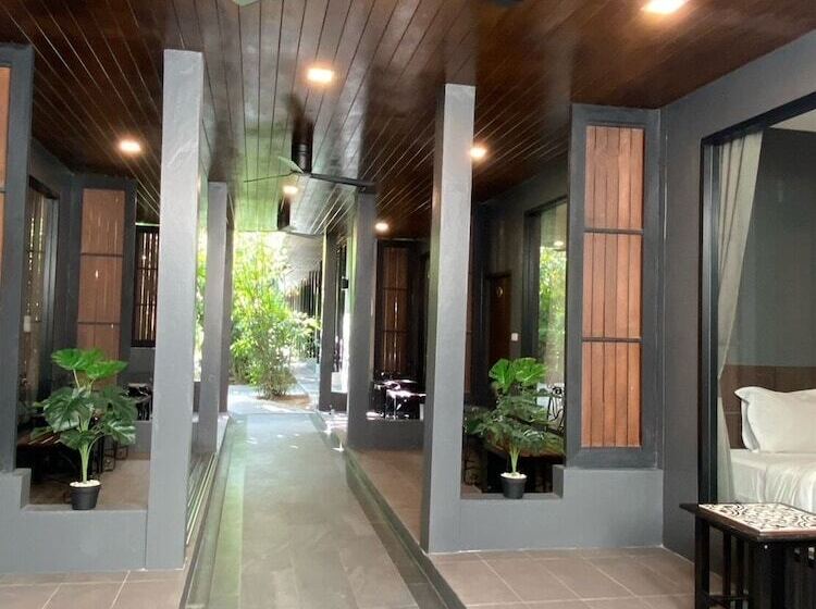 בית מלון כפרי The Chess Samui