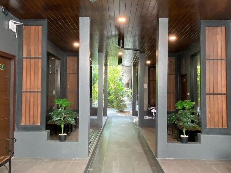 בית מלון כפרי The Chess Samui