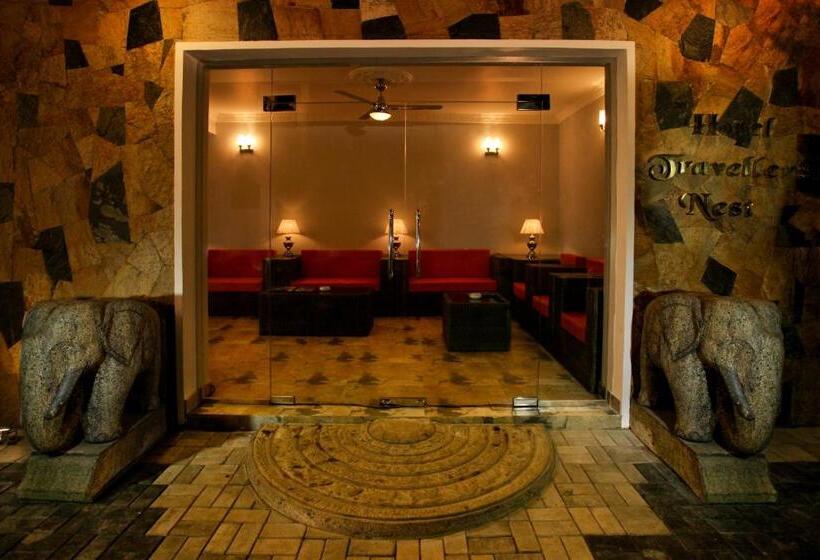 Hotel Travellers Nest Kandy