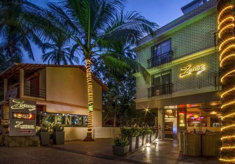 Hotel Zense Candolim