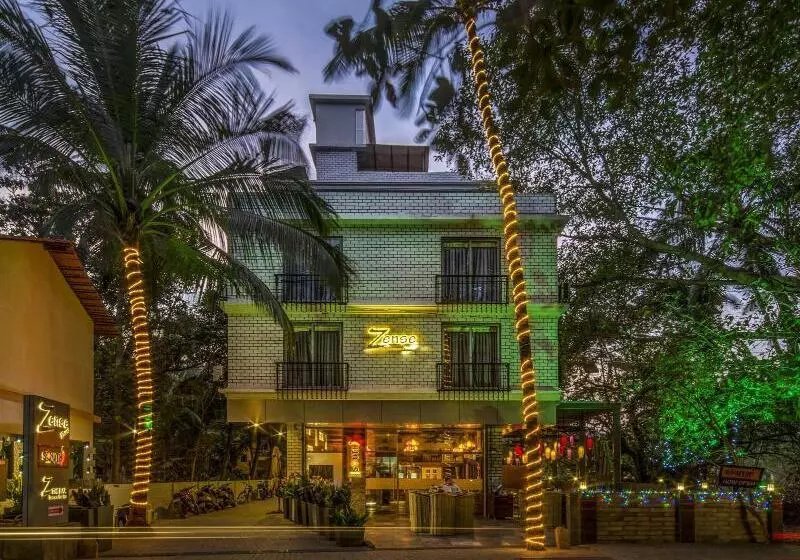 Hotel Zense Candolim