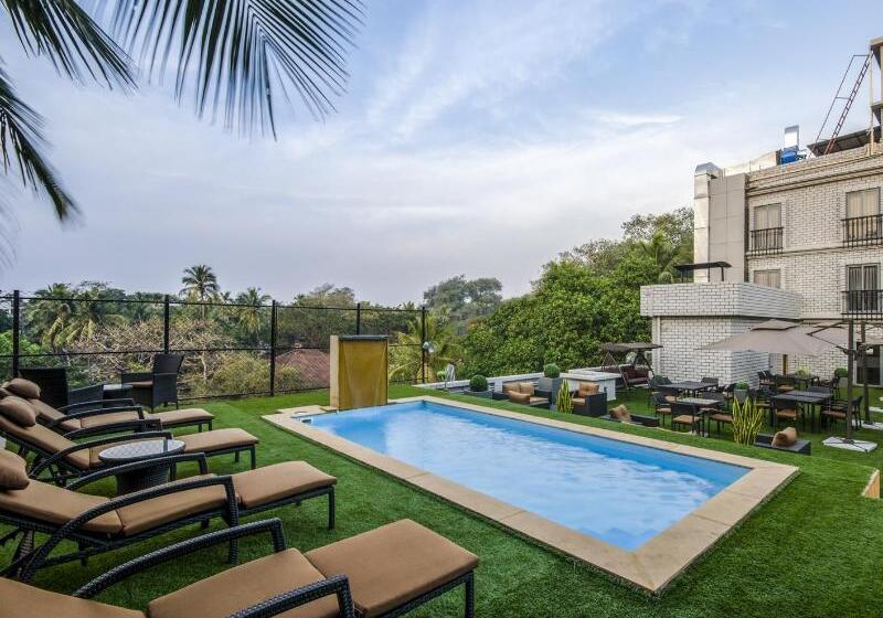 בית מלון כפרי Zense Candolim