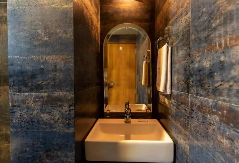 Hotel Zense Candolim