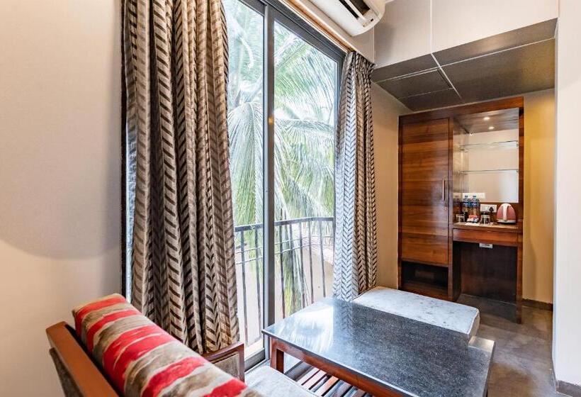 בית מלון כפרי Zense Candolim