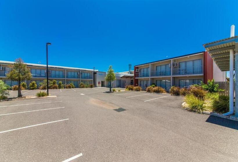 モーテル Capella Coach Inn