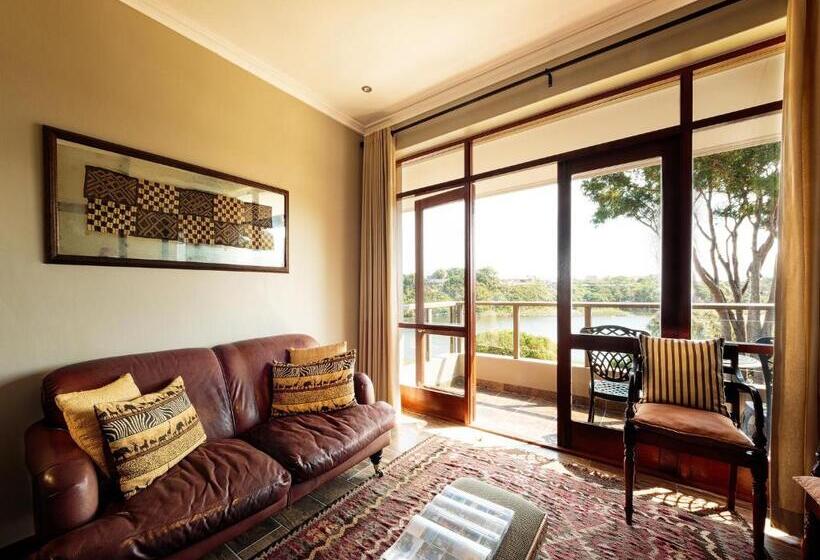 פנסיון Wilderness Manor