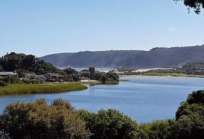 פנסיון Wilderness Manor